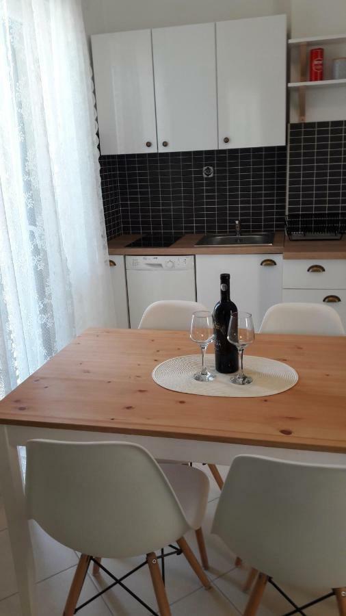 Apartmani Vitturi Kaštela Exterior foto